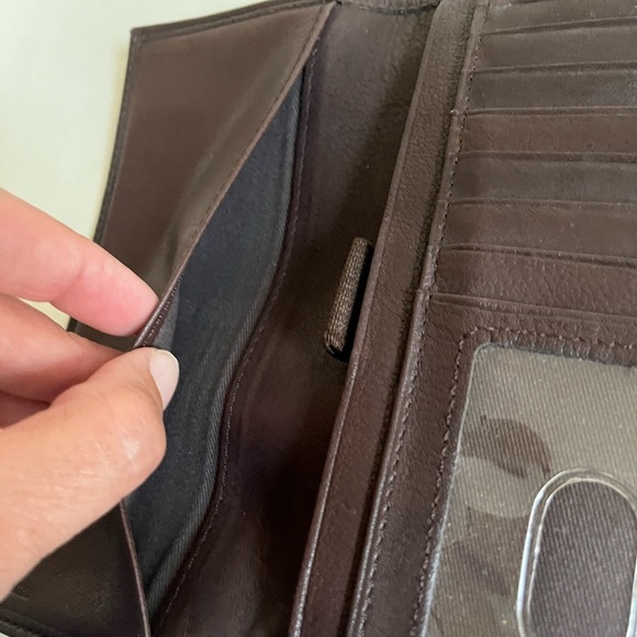 VTG Fossil Brown Leather Trifold Classic Wallet Nice Hardware - Picture 7 of 12